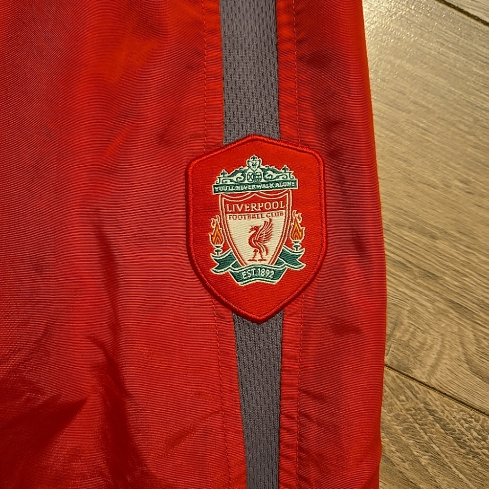 2005-06 Liverpool Reebok Track Jacket - Picture 3 of 6
